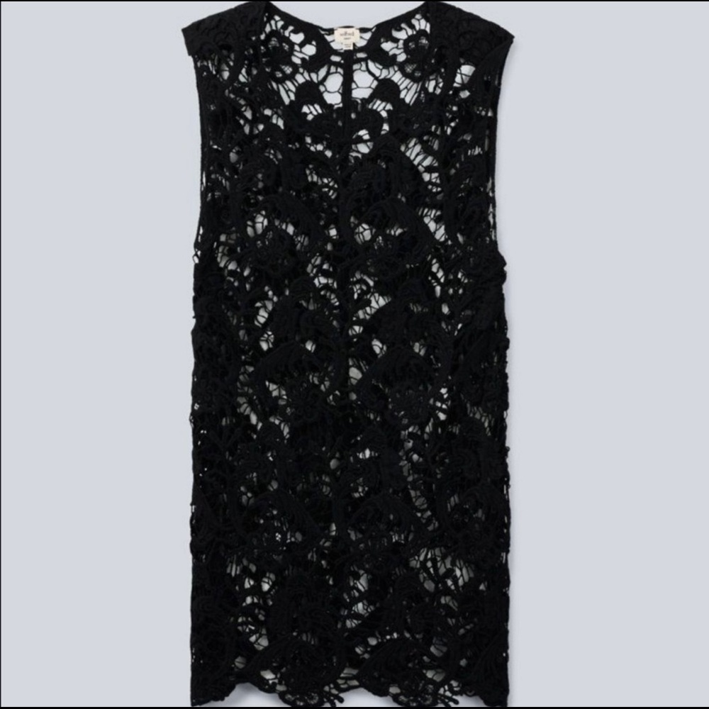 SOLD Wilfred crochet tank bnwot
